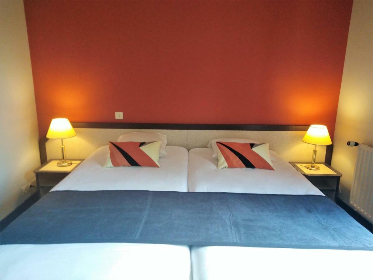 Hotel Restaurant Le Capricorne Pouldreuzic Ngoại thất bức ảnh